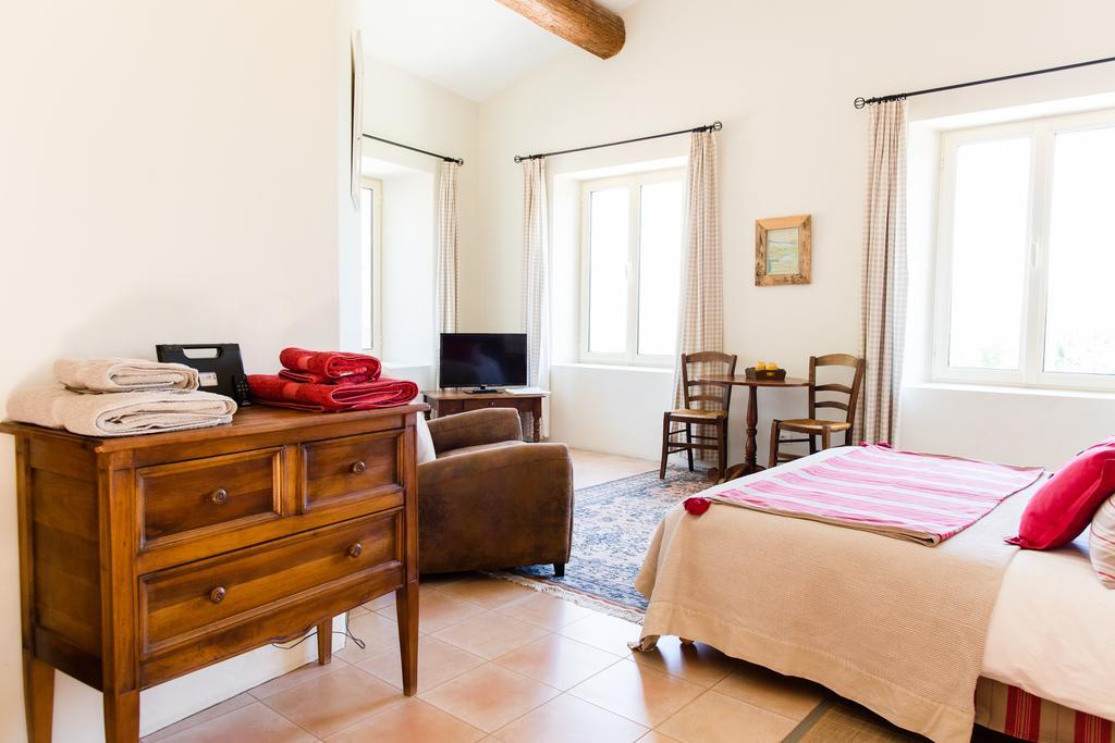 Bed and Breakfast Le Mas Del Sol à Bonnieux Extérieur photo